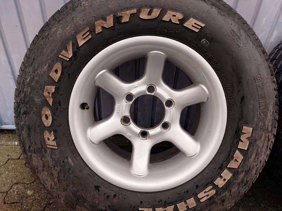 Jante Borbet 255 70 15 Isuzu Toyota Nissan Navara 6x139,7