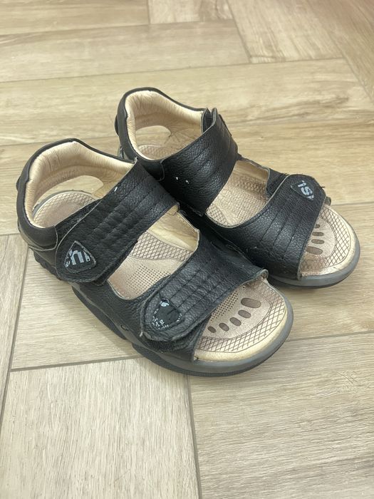 Сандали кожа Tiflani б/у