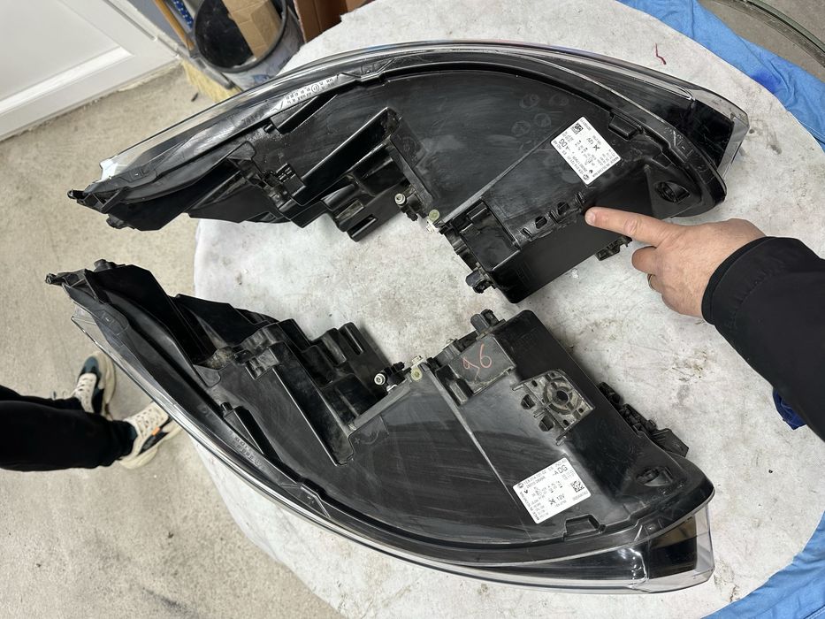 Faruri stânga dreapta full led renault master.cod:1ex014721-02.
