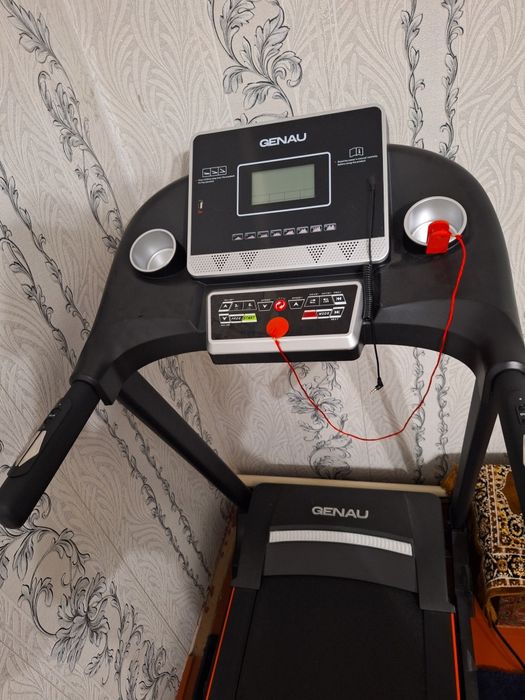 Беговая дорожка Новая