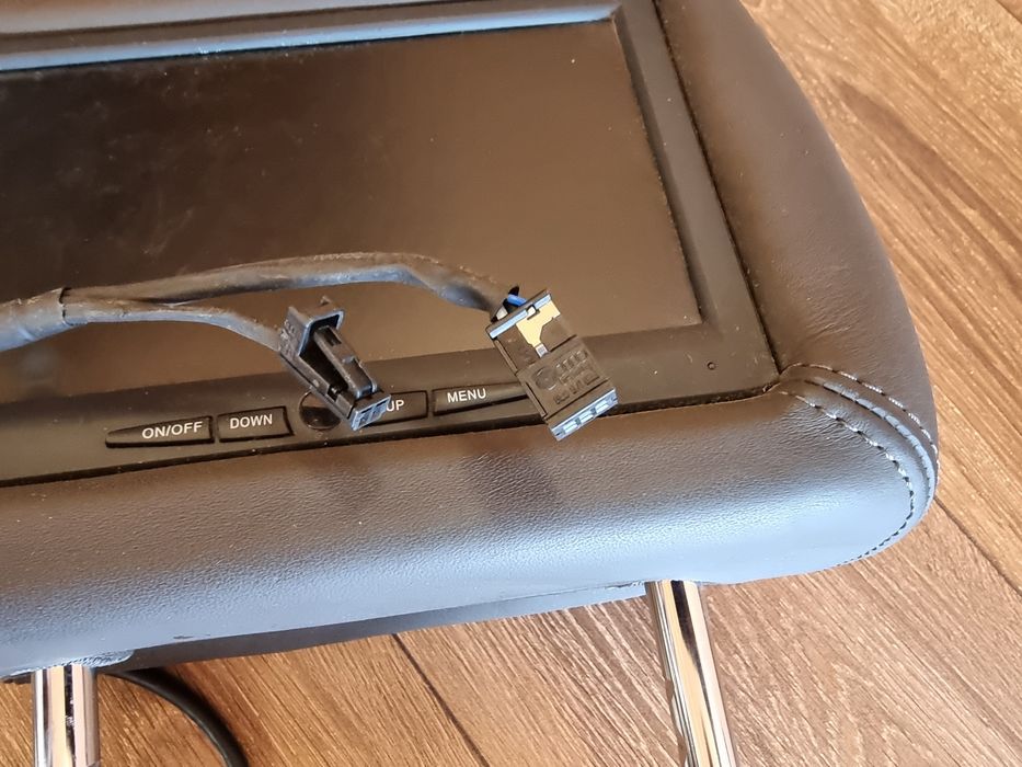 Audi Q7 multimedia entertainment center