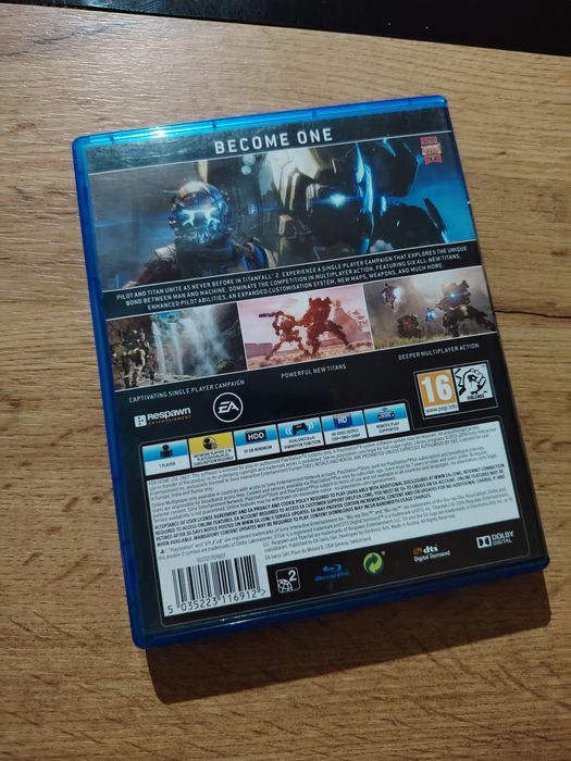 Titanfall 2 PS4 игра плейстейшън 4