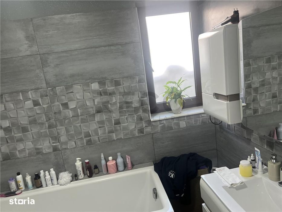 RECO Casa 3 camere în Santandrei