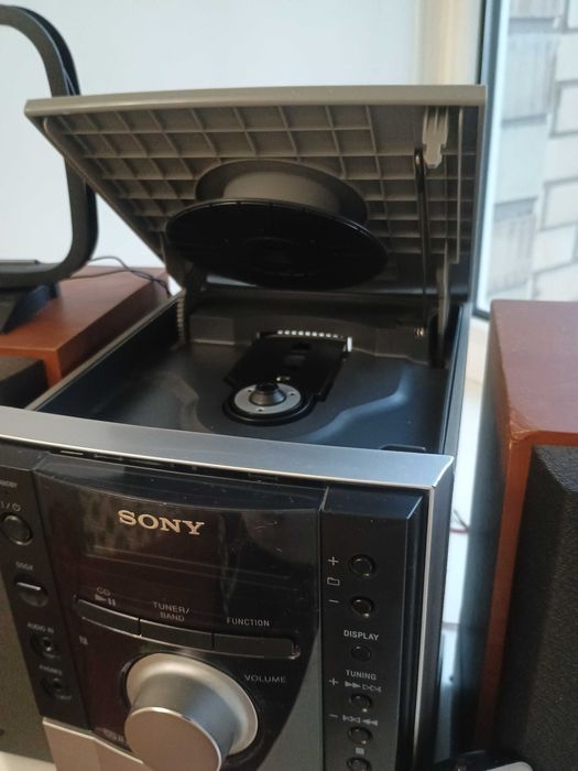 MICRO HI-FI система Sony CMT-EH10