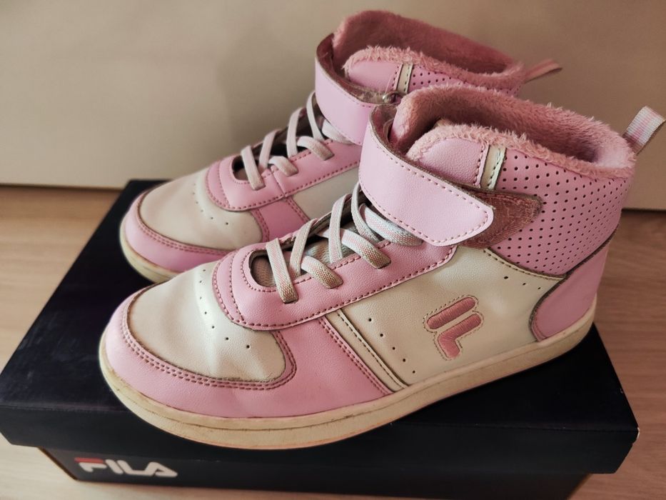 Зимни високи маратонки Fila за момиче ,35 номер