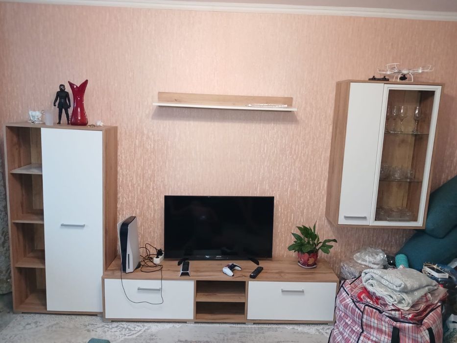 Продам гарнитур.