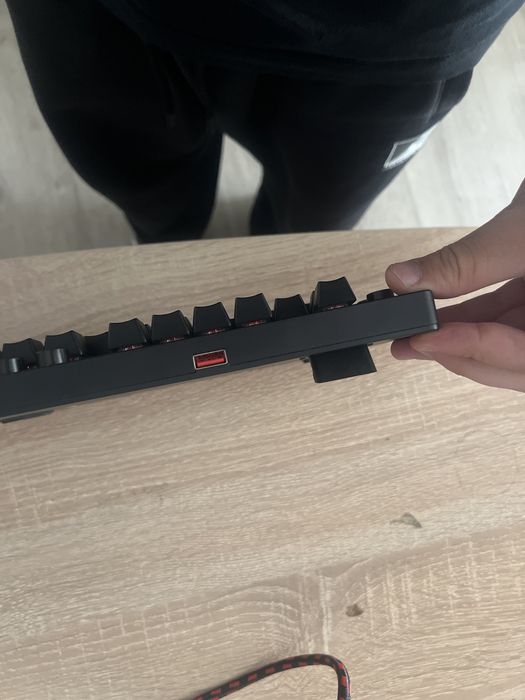 Клавиатура AOC AGK700 черный