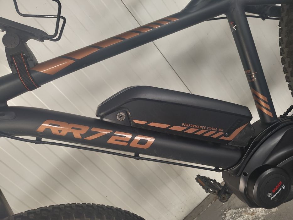 Електрически велосипед E- bike Bosch RR 720