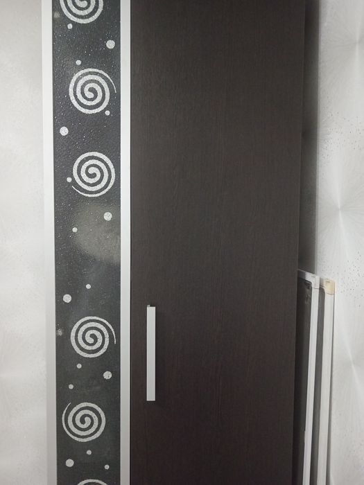 Продам шкаф для одежды