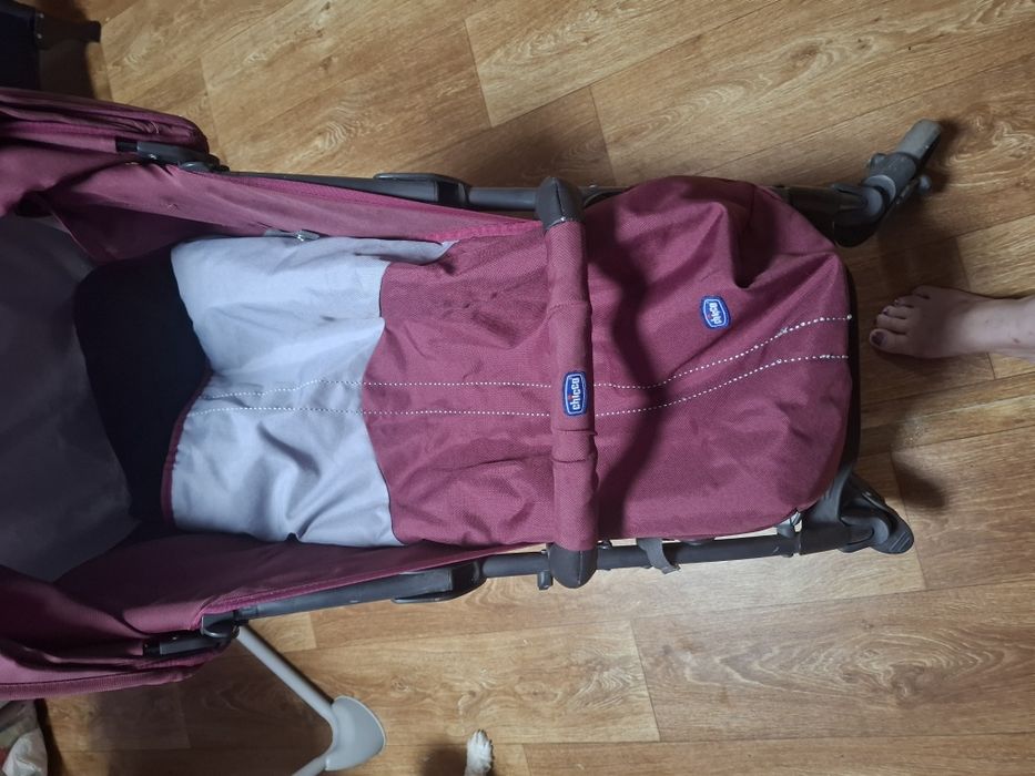Коляска Chicco  Lite Way Состояние хорошее.