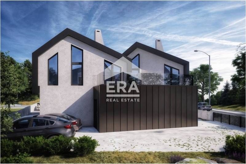 Двуетажна новострояща се къща за продажба, с гараж и двор, в горната ч