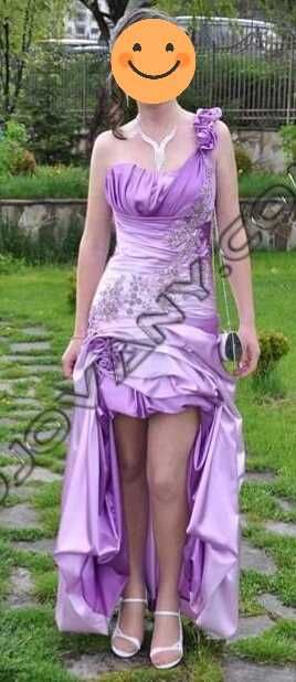 Абитуриентска рокля