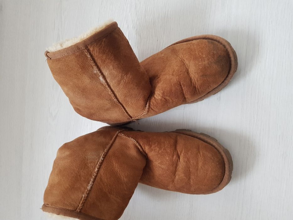 Ghete scurte UGG nr. 37