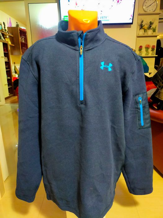 Vând bluza UNDER ARMOUR mărimea 2XL