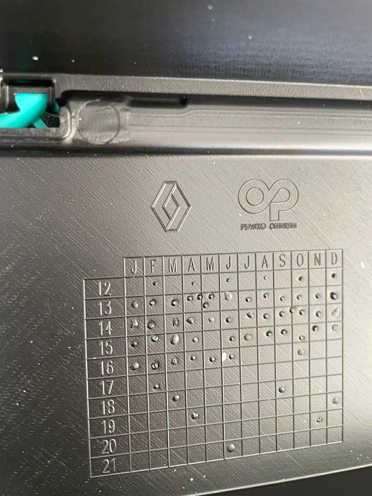 Gria inferioara bara fata Renault Clio 4 RS 2012-2015 noua originala