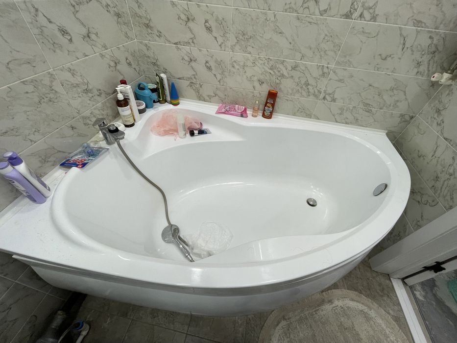 Ванна угловая 165*110 см