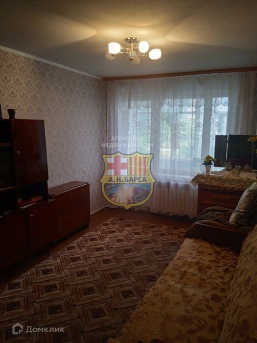 Продам 1 ком квартиру с 6 м верандой на 3 этаже кирпичного дома