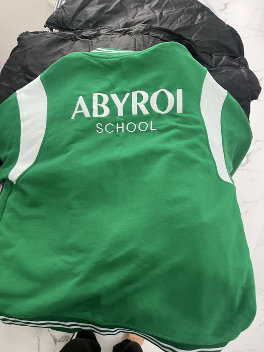 Abyroi жеке мектебінің бомбері