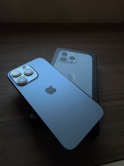 iPhone 13 Pro Sierra Blue