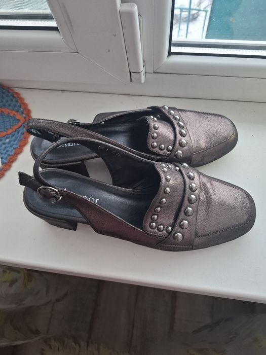 Обувь летняя женская