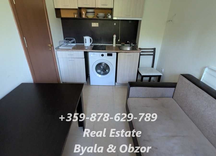 Продава се Двустаен апартамент в Бяла - 50 кв.м за 1040 €/кв.м - Снимка #1