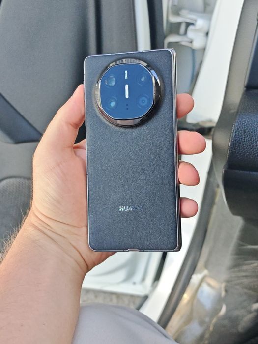 Huawei mate X6 16/512