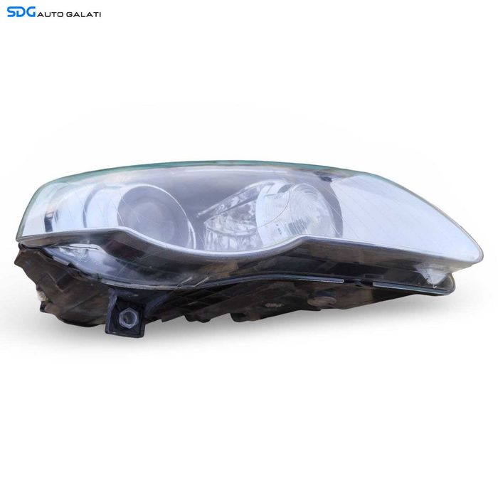 Far Dreapta cu Lupa si Bi Xenon EUROPA Volkswagen Passat B6 2005 - 2010 Cod 3C0941752K 89315540 [LS0367]
