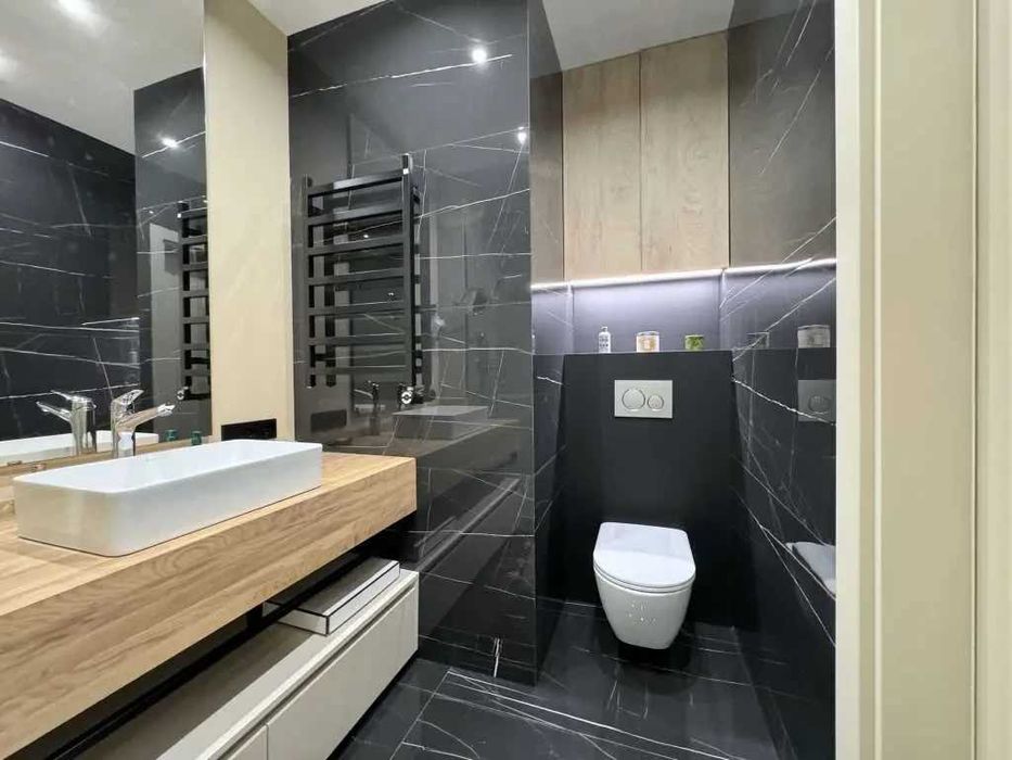 Дава се под наем Тристаен апартамент в София, Център - 90 кв.м за 561 € - Снимка #3