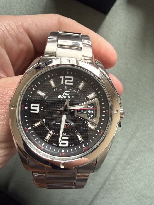 Edifice часовник Casio