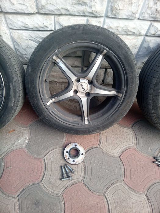 17 4х100 лети джанти MVK с гуми