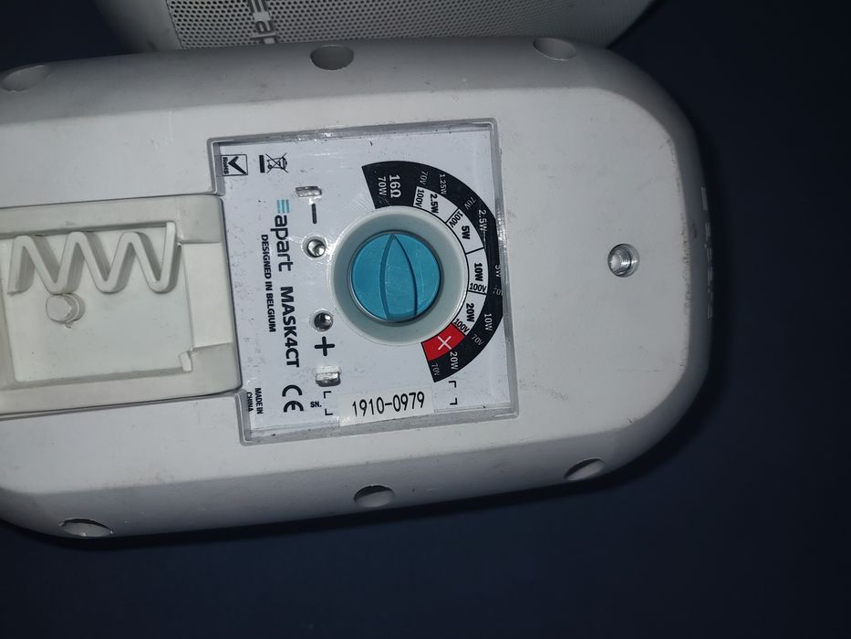 Vând boxe diferite Bose Tannoy JBL Apart