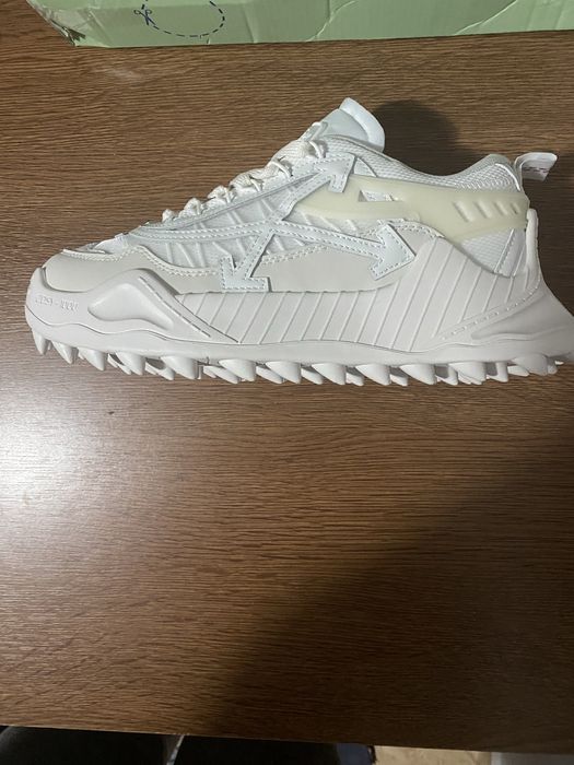 Off-White ODSY-1000