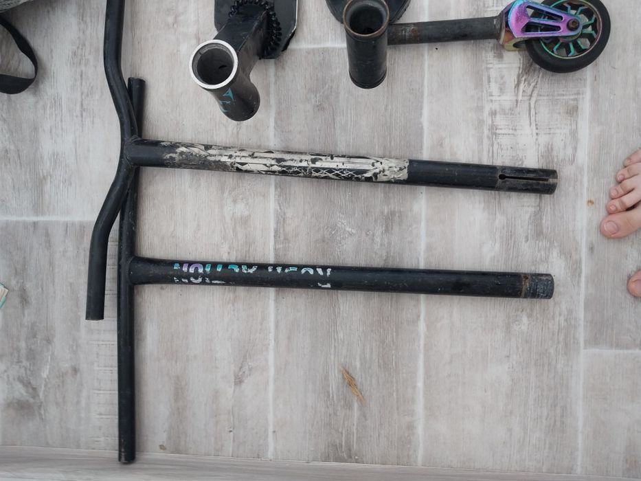 Продаю запчасти на самокат