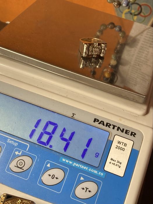 Inel tank aur cu diamante 1.30ct