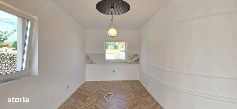 Casă de vânzare, zona dealurile Oradiei