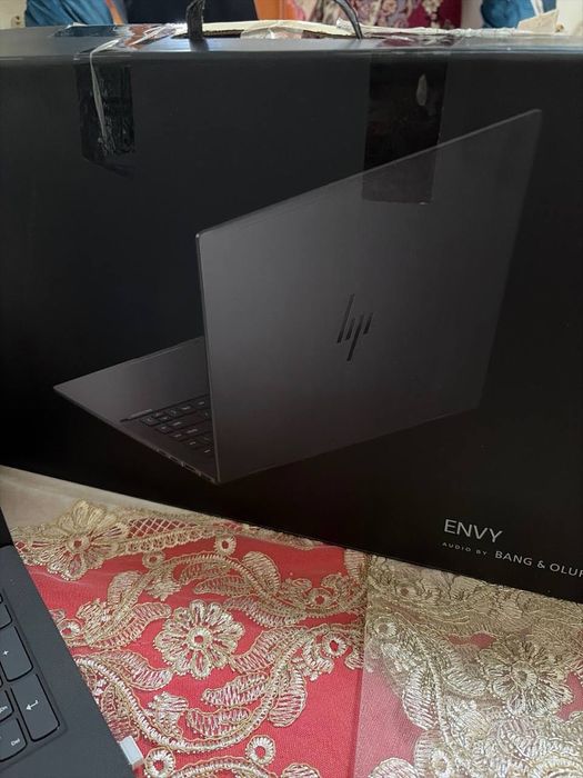 HP laptop ryzen 5