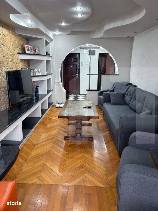 Apartament 3 camere, 88 mp, zona Gradiste