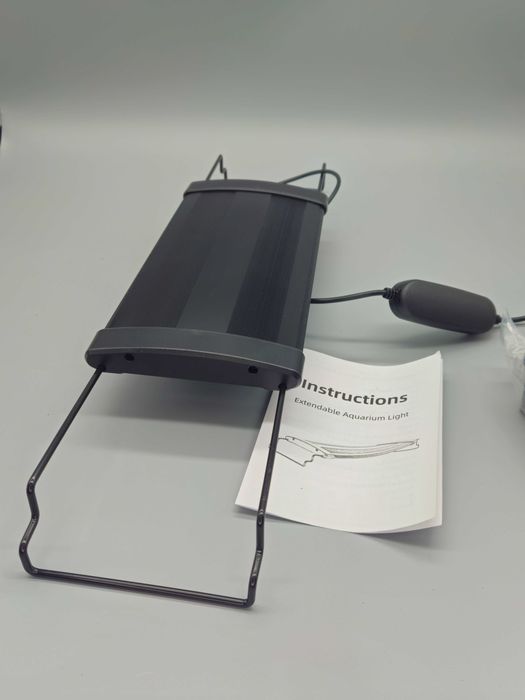 Разтегателна LED лампа за аквариум/терариум с метални стойки,контролер