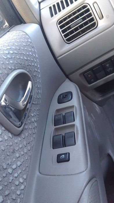 ЧАСТИ Мазда ПРЕМАСИ 1998–2002г. Mazda Premacy Minivan цвят син