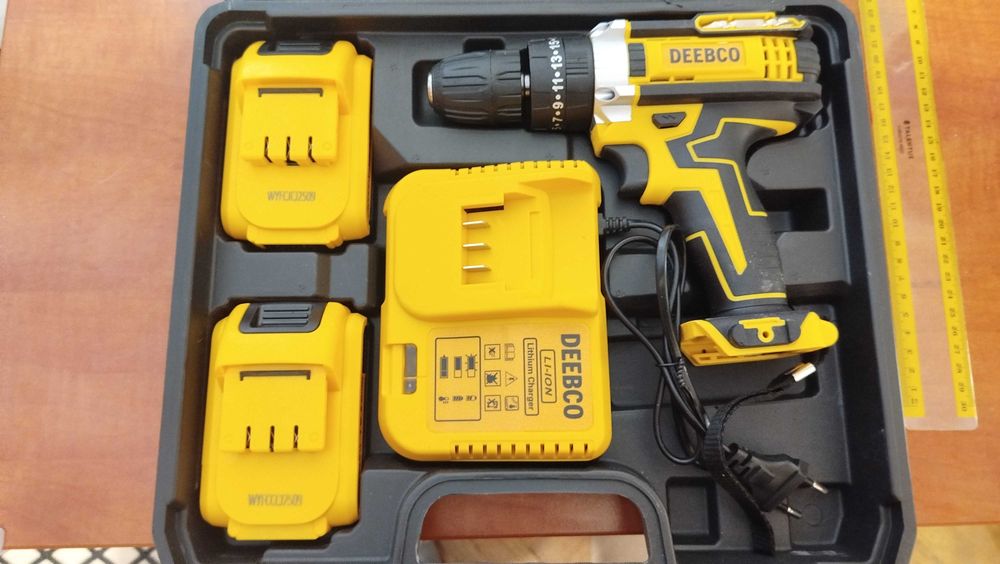 Trusa NO-NAME masina de gaurit, autofiletanta cu percutie, 2 acumulatori 36V