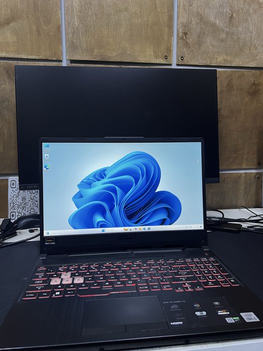 Игровой ноутбук ASUS TUF F15 /i5-10300H /GTX 1650 4GB /16GB RAM/ 144Hz