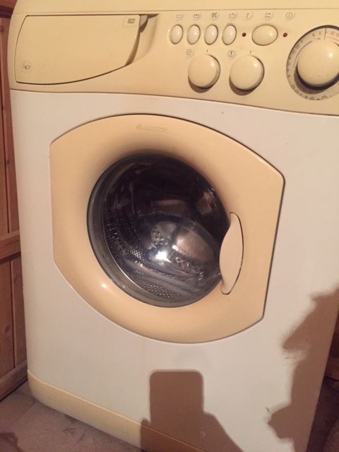 продам стиральную машинку