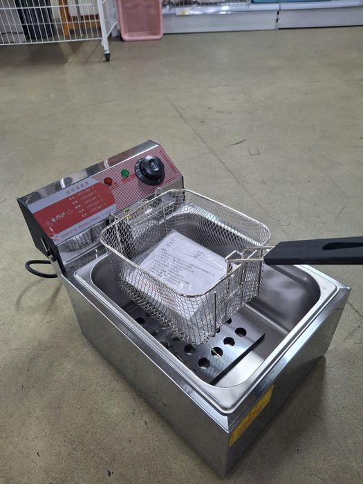 Фритюрница новая
