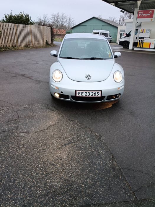 Wv beatle 1.6 benzina sunt proprietar