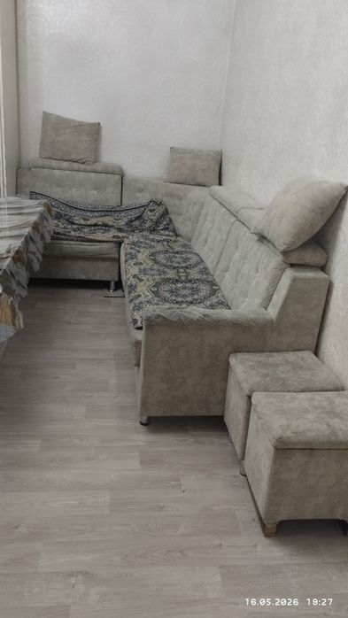 Ugalok mebel sotiladi 200$