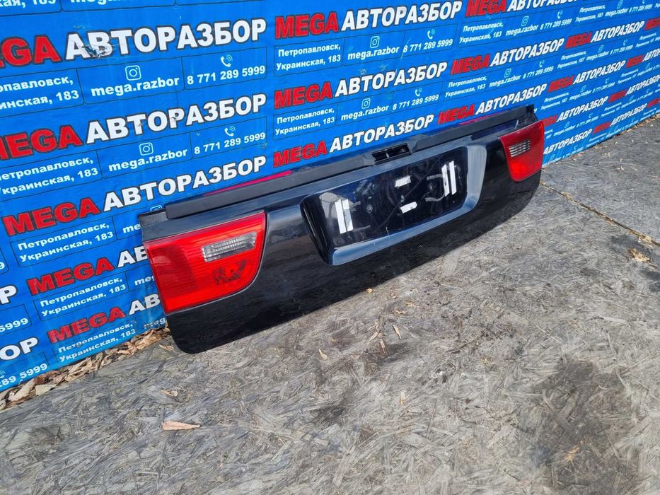 Дверь багажника на БМВ Х5 Е53 / BMW X5 E53