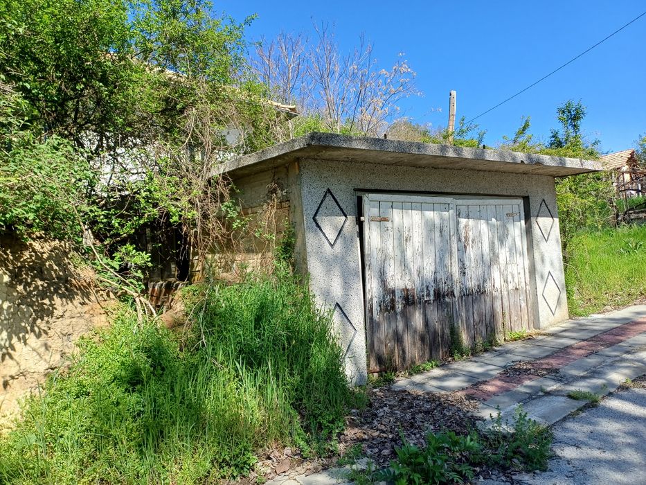 Продава се Къща в с. Люблен, Област Търговище - 60 кв.м за 77 €/кв.м - Снимка #3