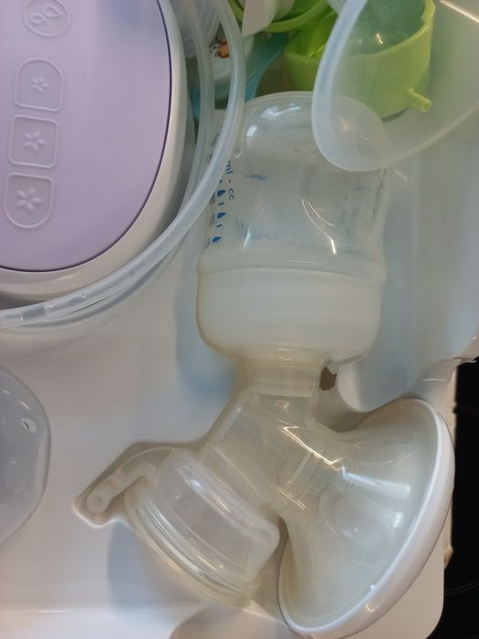 Помпа за кърма Philips Avent