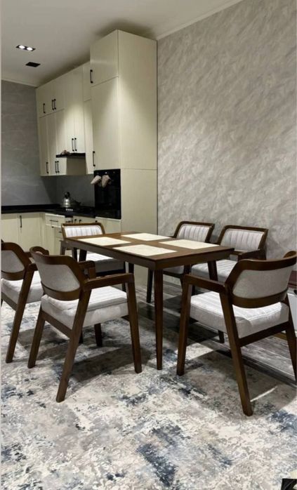 Valentin stul yongoqdan