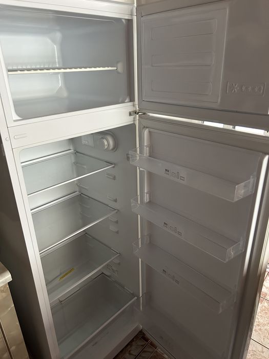 Vand frigider arctic